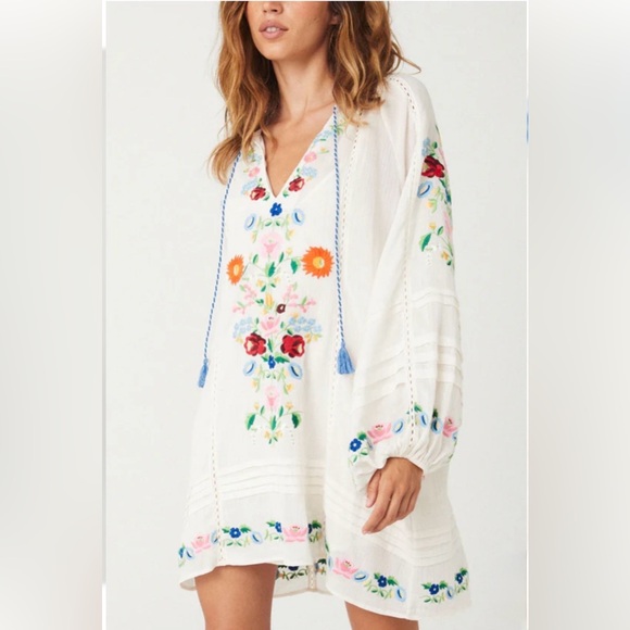 SPELL NWT RARE 💐 Florapaloosa Embroidered Tunic Dress Wildflower Size SM 🌼 White - Picture 6 of 15